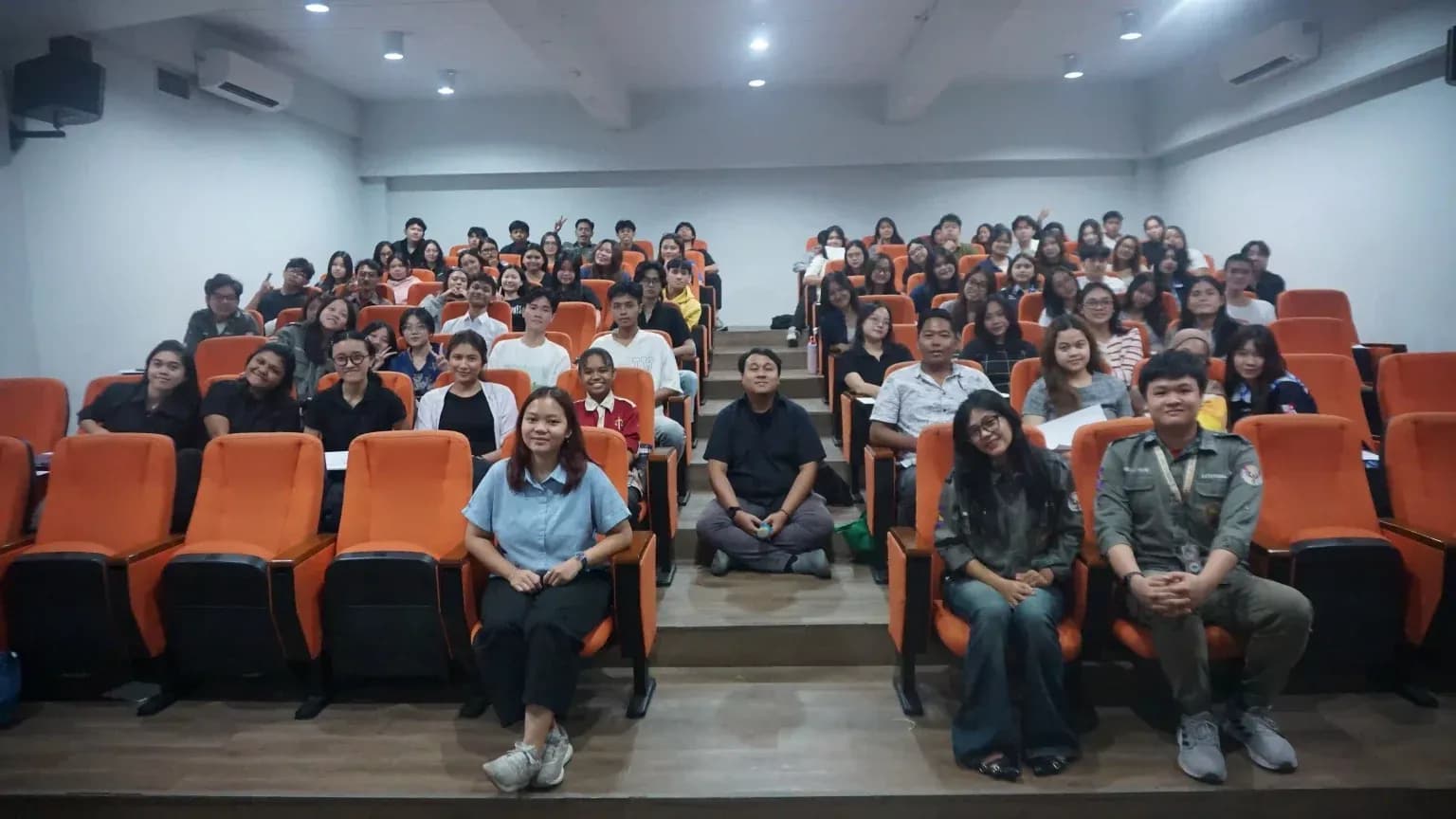 teknologi-ai-dan-tantangan-etika-media-jadi-fokus-diskusi-fhk-scu